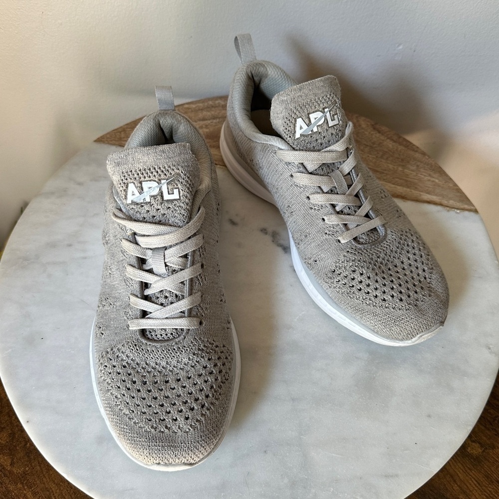 APL Athletic Propulsion Labs Techloom Pro Light Grey Tennis Shoes or Sneakers 8